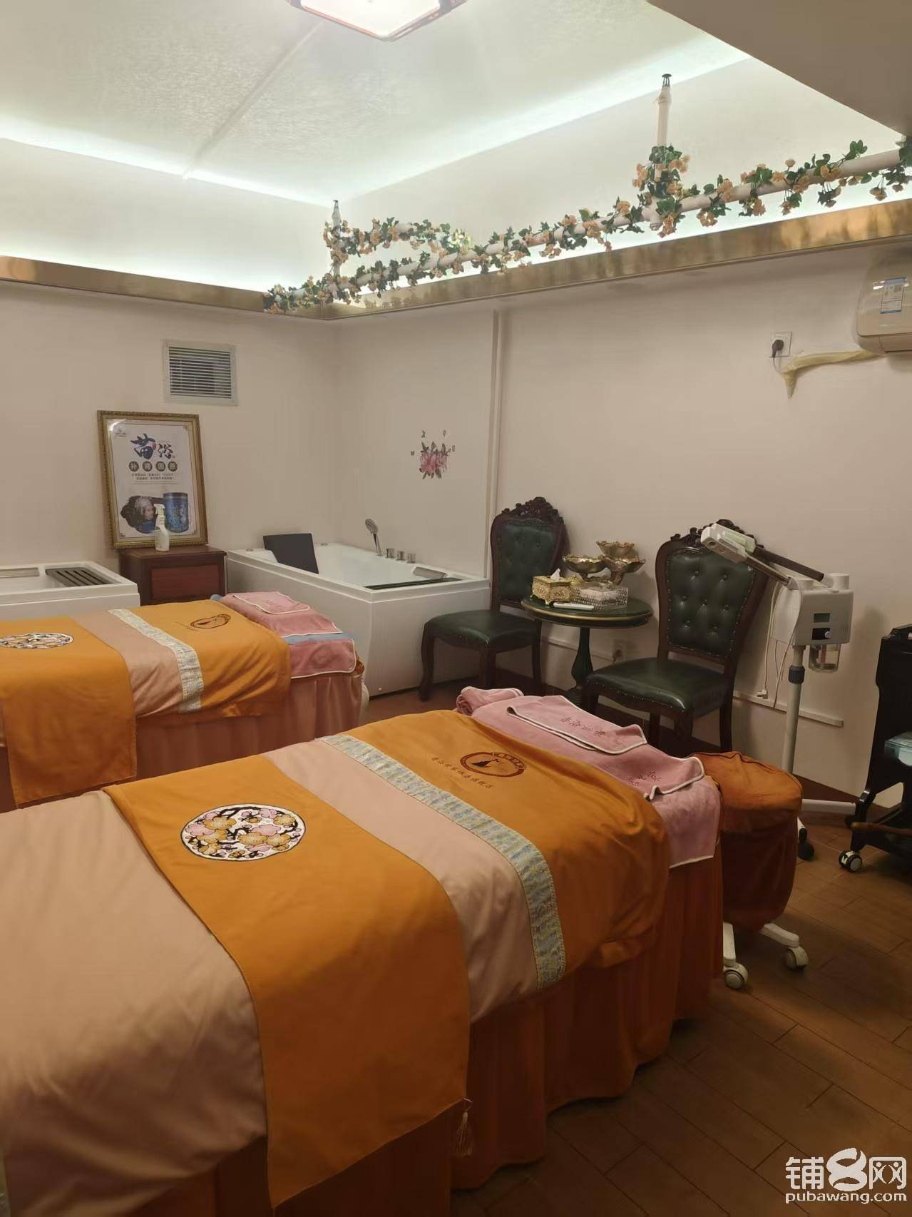 花都区近清布地铁口一楼美容院转让